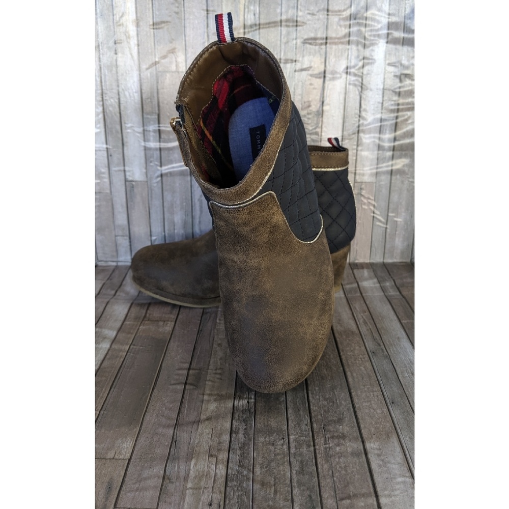 Tommy Hilfiger Cate Bootie Size 4 Brown Bl…